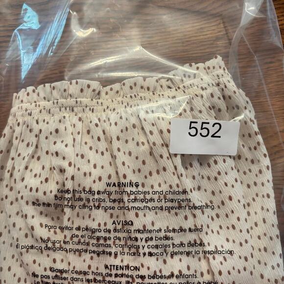 E&M Ivory Dotted Spaghetti Strap Cropped Ruched Top Size S NWT - Picture 11 of 11